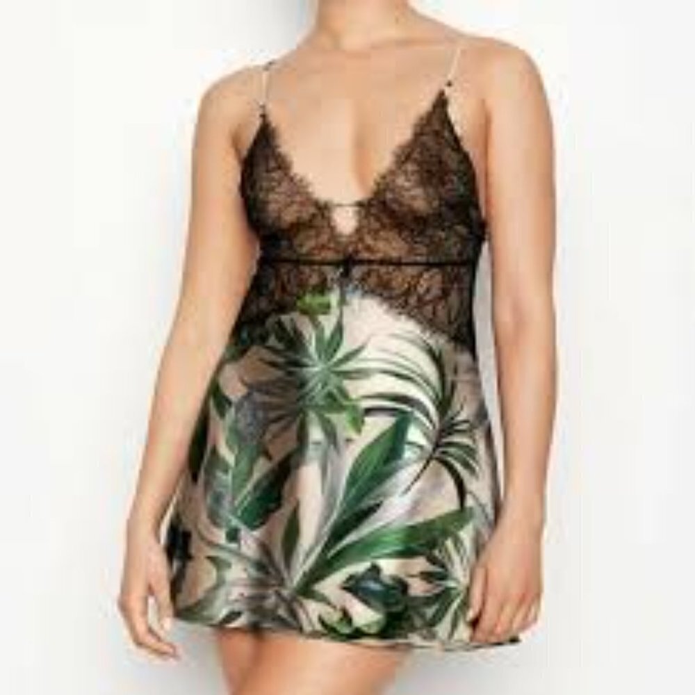 VICTORIA'S SECRET LEAF PRINT LACE WOMEN LINGERIE SIZE LARGE NEW WITHOUT TAGS